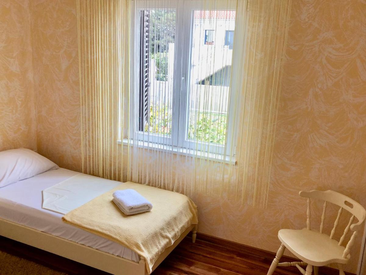 Apartments Pine & Oak With Shared Seasonal Hot Tub 普利拉卡 外观 照片
